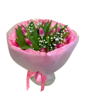 15 Нежно-розовых тюльпанов в оформлении